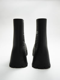 BALENCIAGA TROOPER RUBBER BOOTS SS22 - VESSEL, racing forward