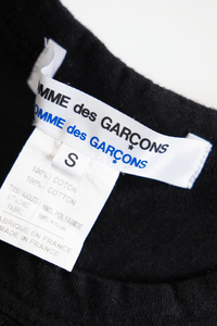COMME DES GARÇONS LACE PANEL SLEEVELESS TOP - VESSEL, racing forward
