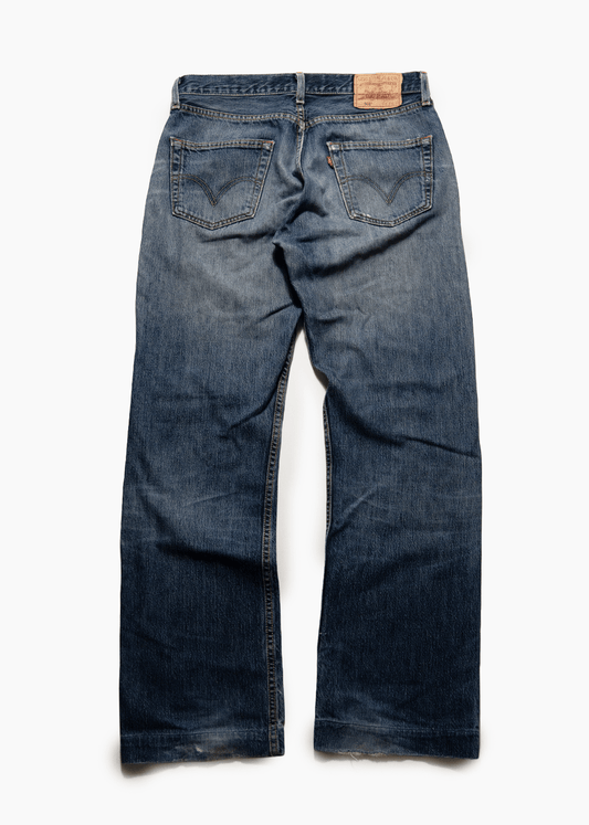 LEVI'S 501 DISTRESSED JEANS - VESSEL, racing forward