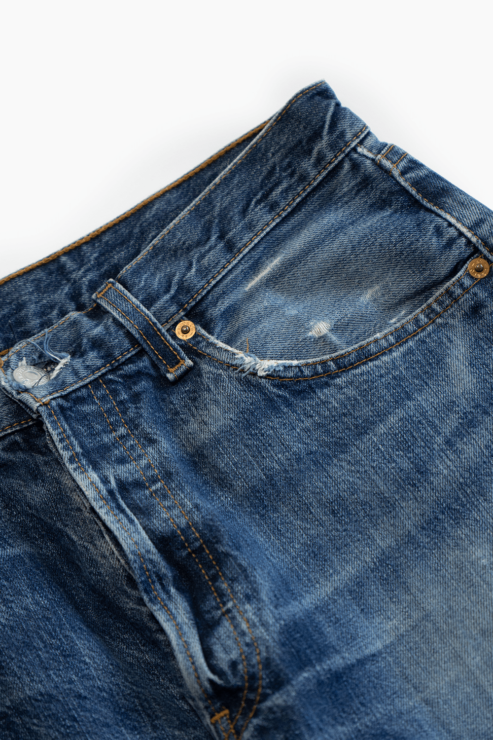 LEVI'S 501 JEANS DARK WASH - VESSEL, racing forward