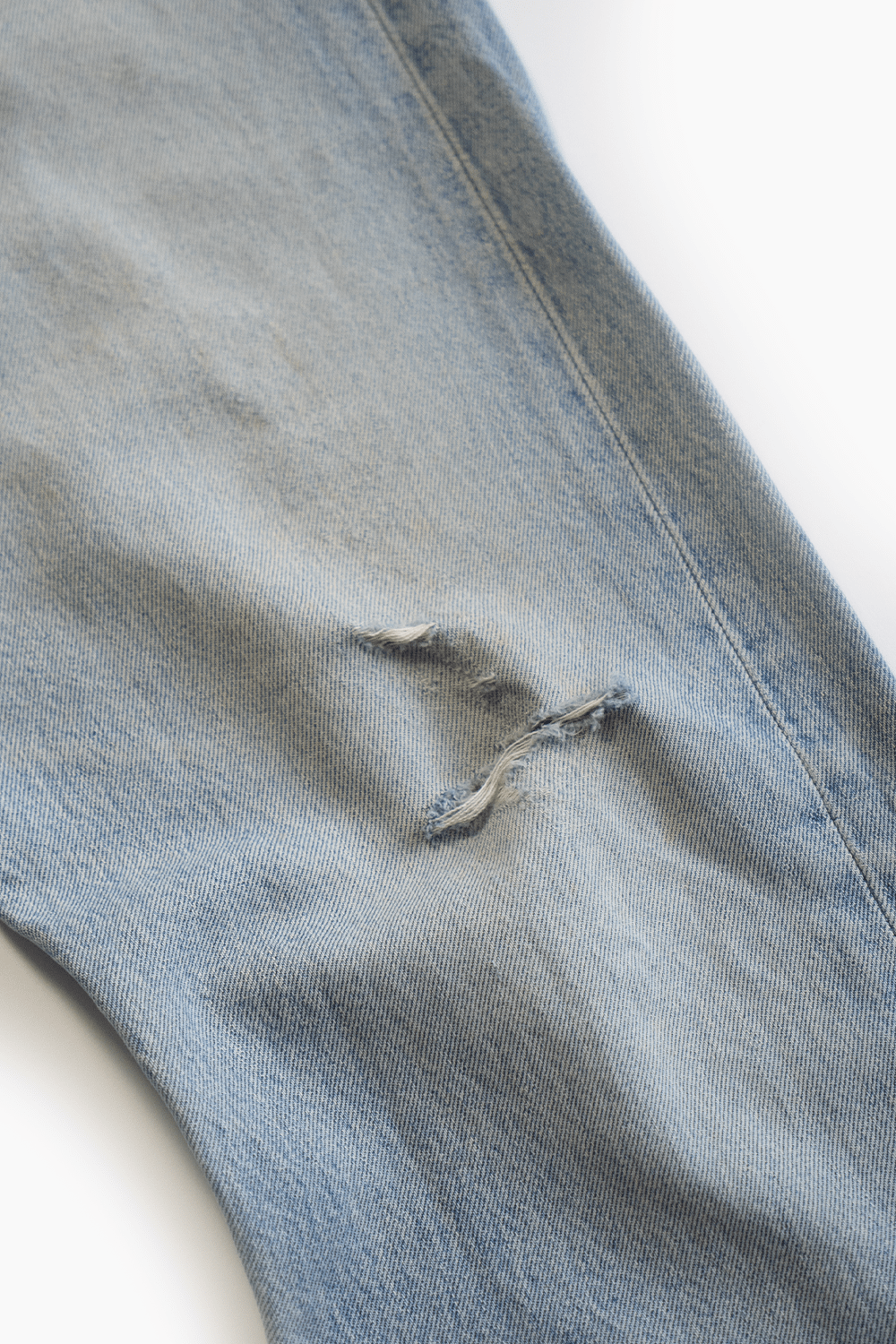 LEVI'S 501 JEANS LIGHT WASH - VESSEL, racing forward