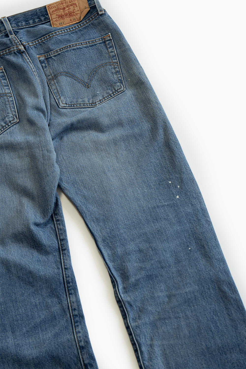 LEVI'S VINTAGE 501 JEANS - VESSEL, racing forward