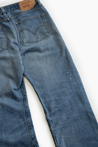 LEVI'S VINTAGE 501 JEANS - VESSEL, racing forward