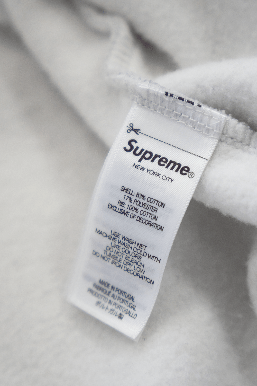 SUPREME CRACKED RAGLAN ZIP UP HOODIE - VESSEL, racing forward