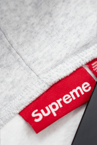 SUPREME CRACKED RAGLAN ZIP UP HOODIE - VESSEL, racing forward