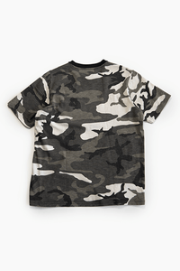 SUPREME SS POCKET TEE — SNOW CAMO FW18 - VESSEL, racing forward