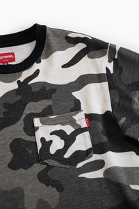 SUPREME SS POCKET TEE — SNOW CAMO FW18 - VESSEL, racing forward